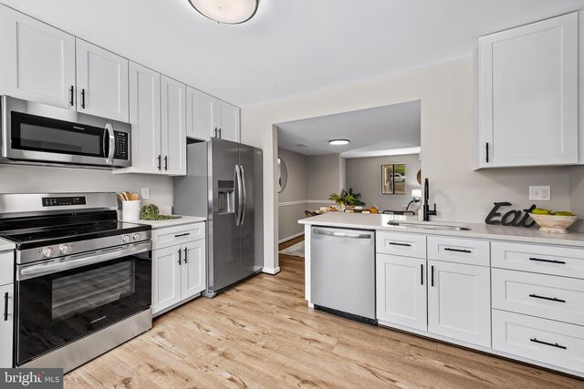 1359 ALMOND DR, Annapolis, MD 21409