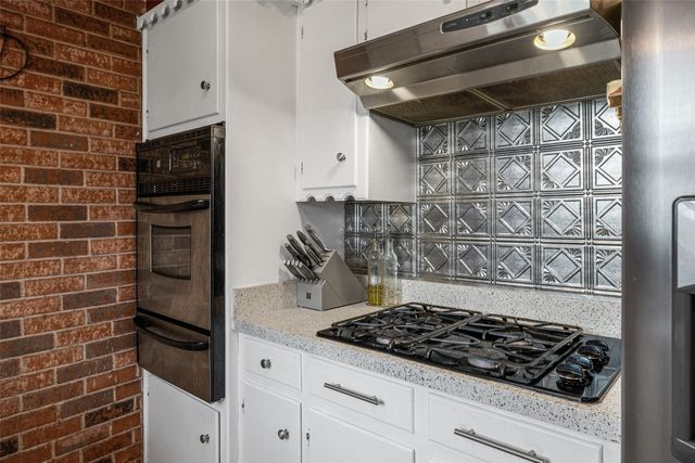 3900 Cresthill Road, Benbrook, TX 76116