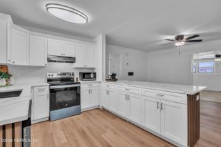 7420 STONEHURST Road S, Jacksonville, FL 32277