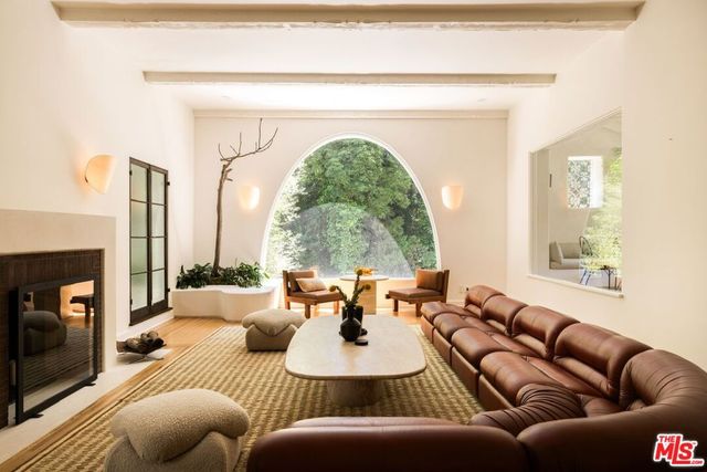 2177 Fern Dell Place, Los Angeles, CA 90068