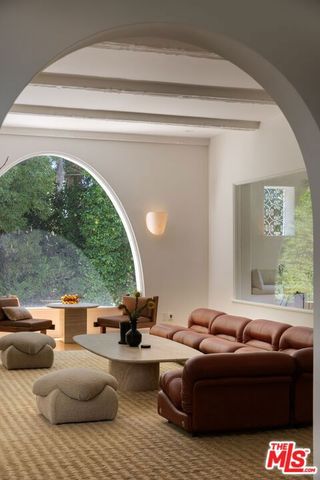 2177 Fern Dell Place, Los Angeles, CA 90068