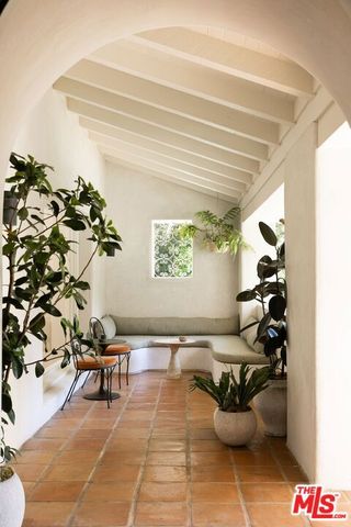 2177 Fern Dell Place, Los Angeles, CA 90068