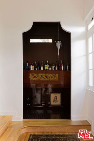 2177 Fern Dell Place, Los Angeles, CA 90068