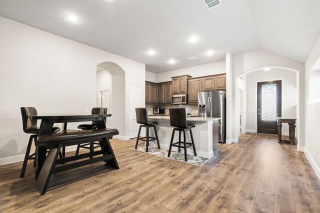2761 Lisa Maria Street, Burleson, TX 76028