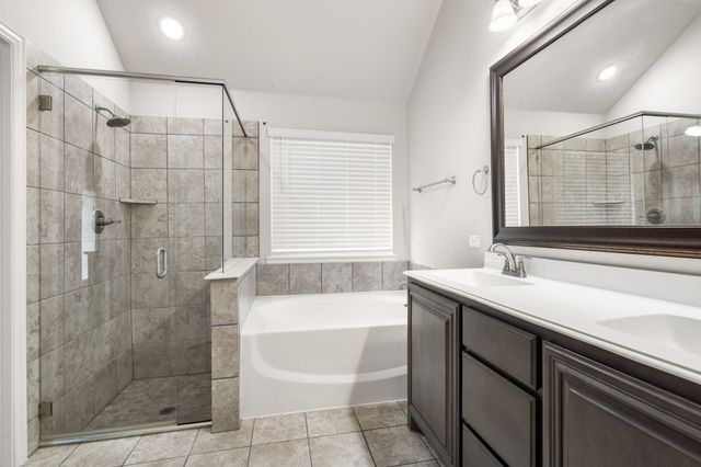 2761 Lisa Maria Street, Burleson, TX 76028