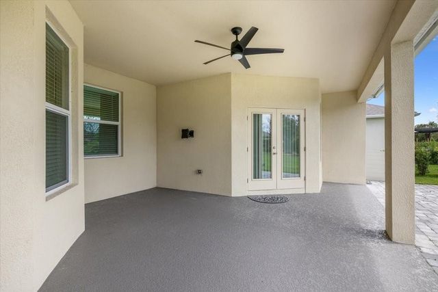 63 52nd Square, Vero Beach, FL 32968