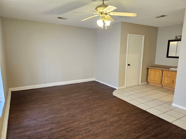 3108 Galemeadow Drive, Fort Worth, TX 76123