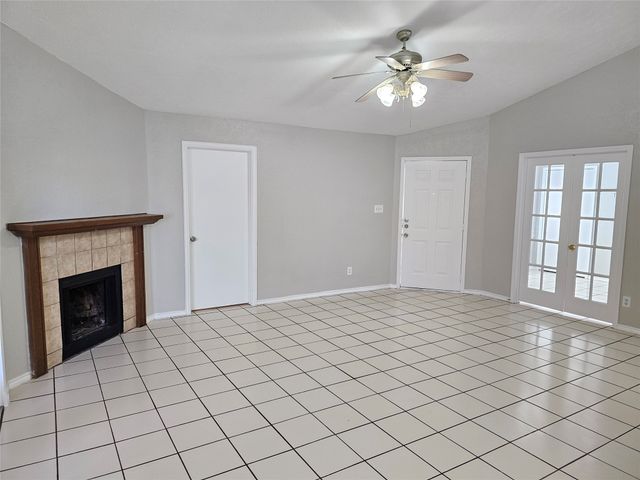 3108 Galemeadow Drive, Fort Worth, TX 76123