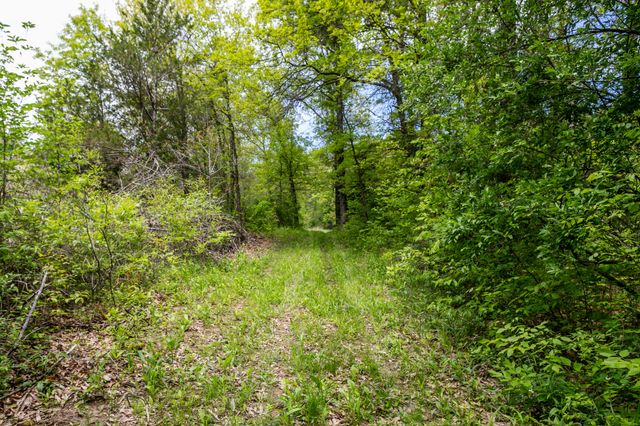 6100 W HWY 124, Harrisburg, MO 65256