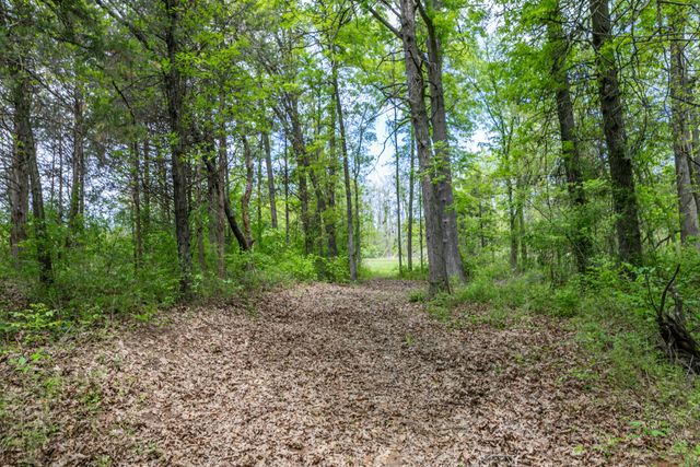 6100 W HWY 124, Harrisburg, MO 65256