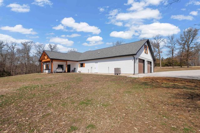 6100 W HWY 124, Harrisburg, MO 65256