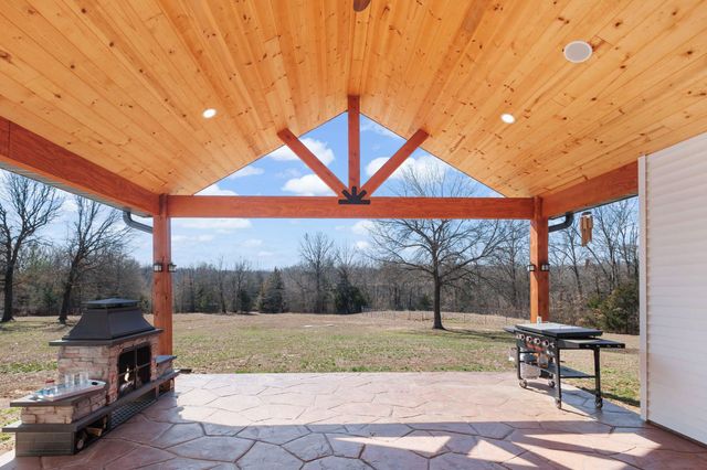 6100 W HWY 124, Harrisburg, MO 65256