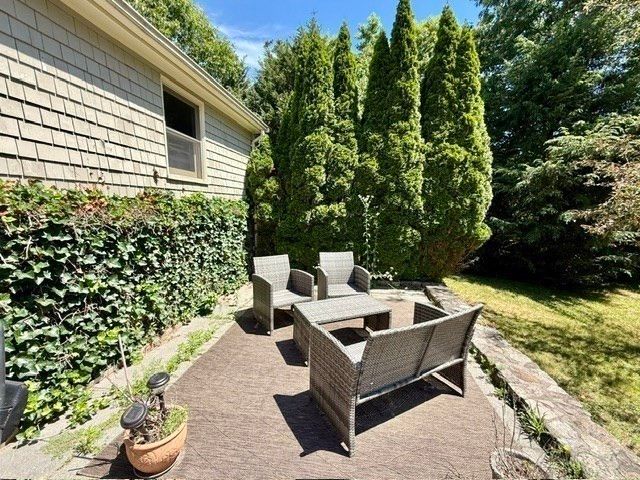 241 Glen Charlie Rd, Wareham, MA 02538