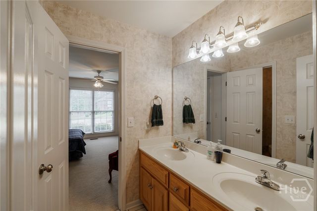 825 Saint Ives Lane, Athens, GA 30606
