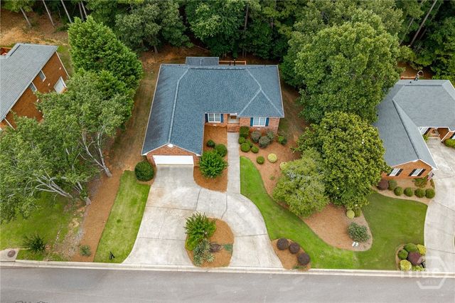 825 Saint Ives Lane, Athens, GA 30606