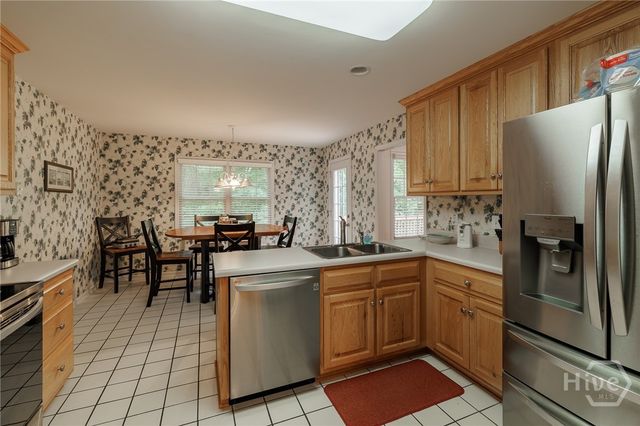 825 Saint Ives Lane, Athens, GA 30606