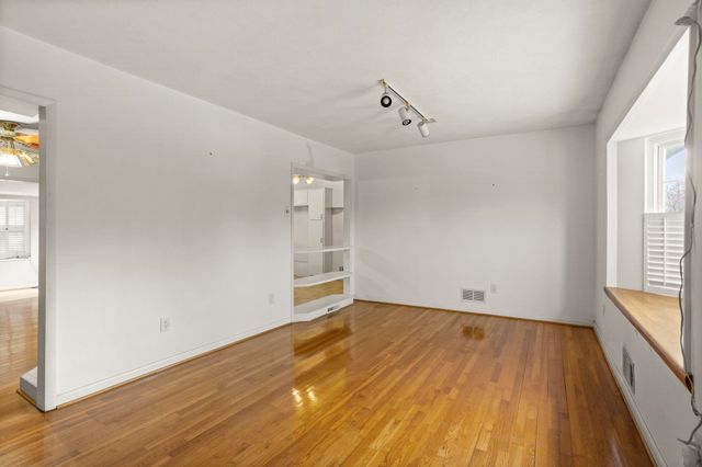 457 Hawthorne Road, Spartanburg, SC 29303