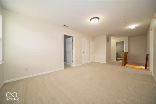237 Winslow Drive, Westfield, IN 46074