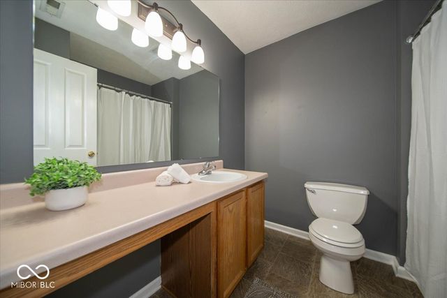 237 Winslow Drive, Westfield, IN 46074