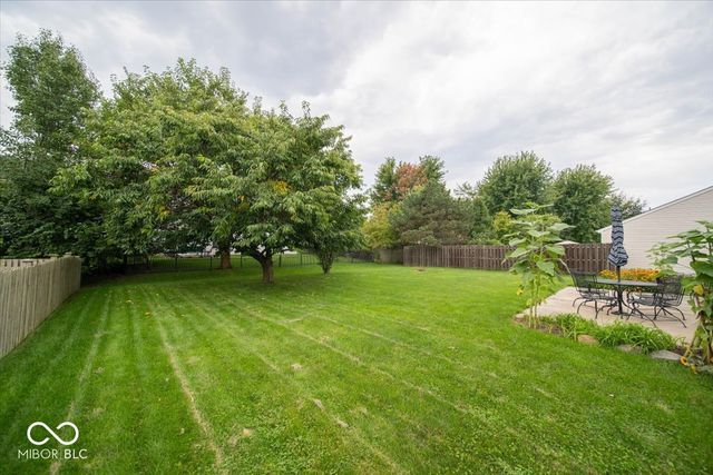 237 Winslow Drive, Westfield, IN 46074