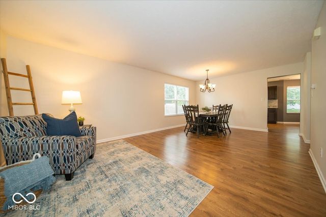 237 Winslow Drive, Westfield, IN 46074