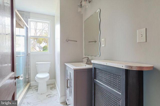 141 GLEN RIDDLE RD, Media, PA 19063