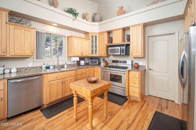 820 BRYCE CANYON Circle, Prescott, AZ 86303