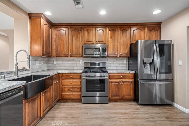 40139 15th Street W, Palmdale, CA 93551