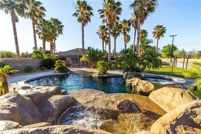 40139 15th Street W, Palmdale, CA 93551