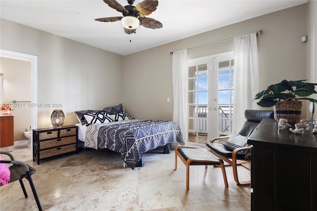 929 SW 11th St H-2, Miami, FL 33129