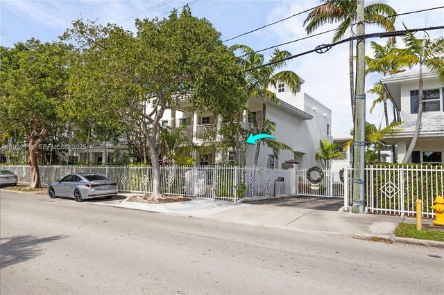 929 SW 11th St H-2, Miami, FL 33129