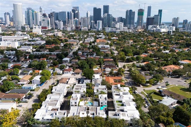 929 SW 11th St H-2, Miami, FL 33129