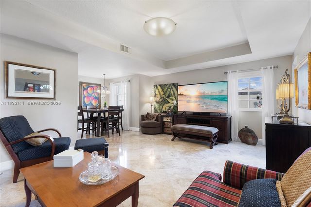 929 SW 11th St H-2, Miami, FL 33129