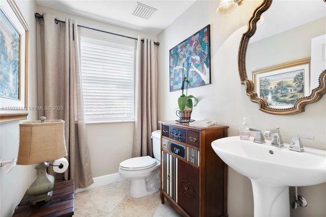 929 SW 11th St H-2, Miami, FL 33129