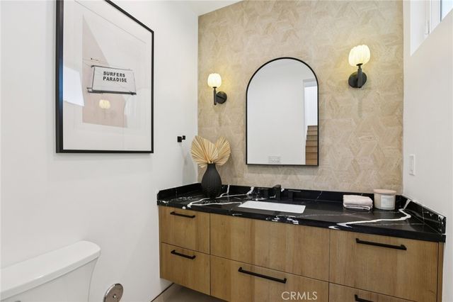 1914 Belmont Lane B, Redondo Beach, CA 90278