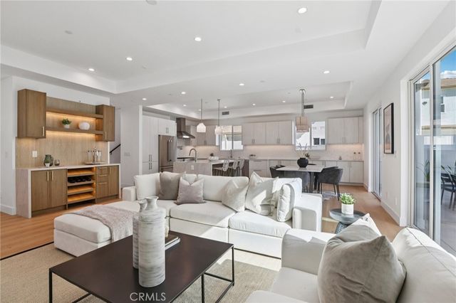 1914 Belmont Lane B, Redondo Beach, CA 90278