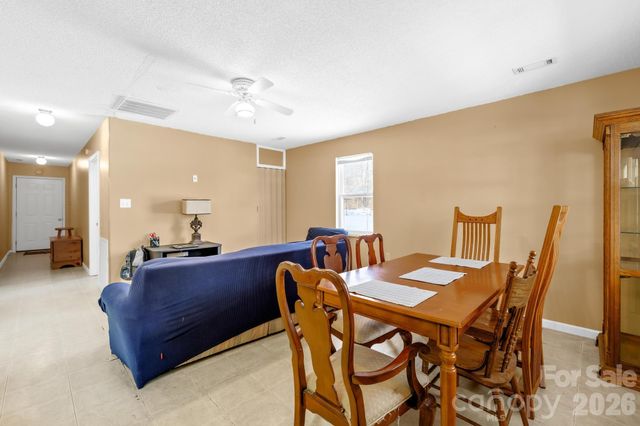 6711 Old Mocksville Road, Salisbury, NC 28144