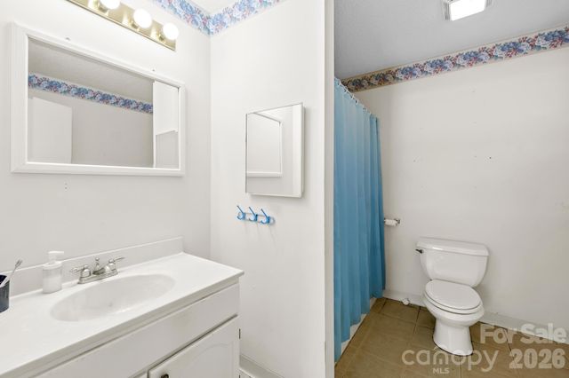 6711 Old Mocksville Road, Salisbury, NC 28144