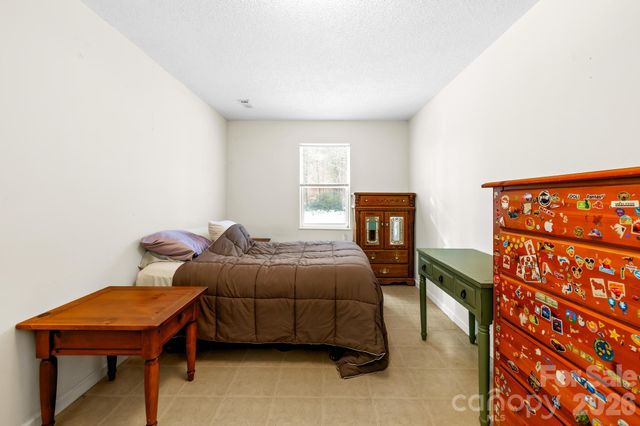 6711 Old Mocksville Road, Salisbury, NC 28144