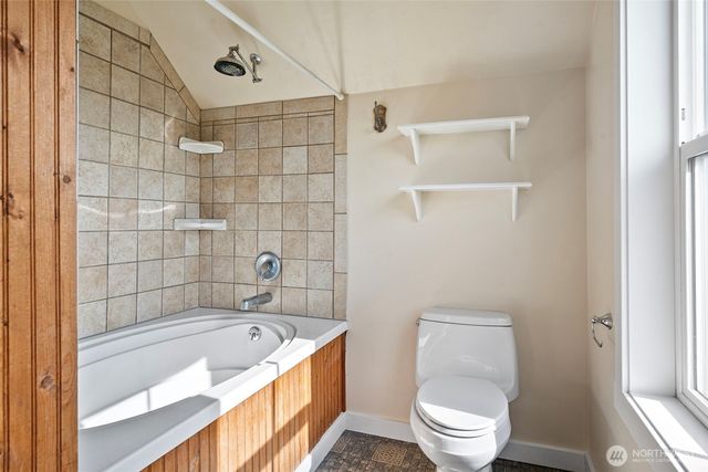 1515 everett Street, Sumner, WA 98390