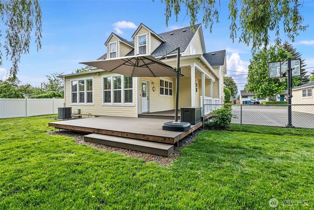 1515 everett Street, Sumner, WA 98390