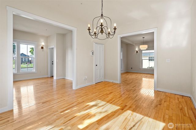 1515 everett Street, Sumner, WA 98390