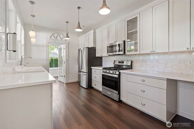 1515 everett Street, Sumner, WA 98390