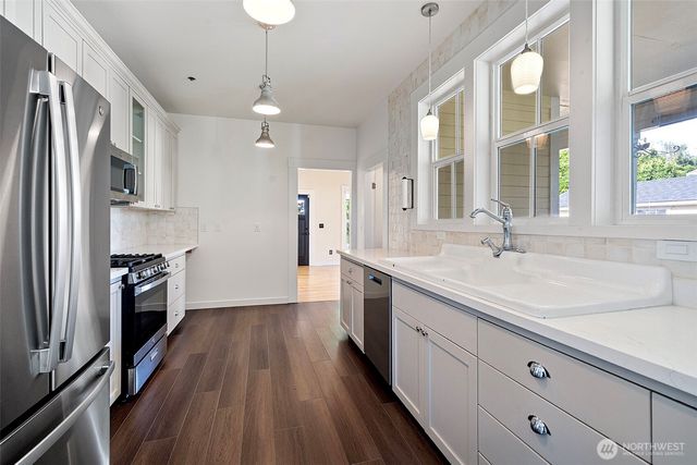 1515 everett Street, Sumner, WA 98390