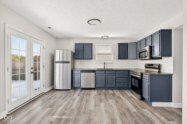 5201 Mesa Verde Drive, Indianapolis, IN 46237