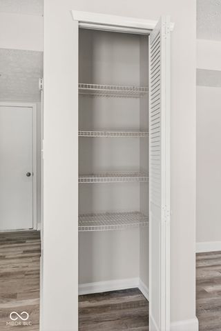 5201 Mesa Verde Drive, Indianapolis, IN 46237