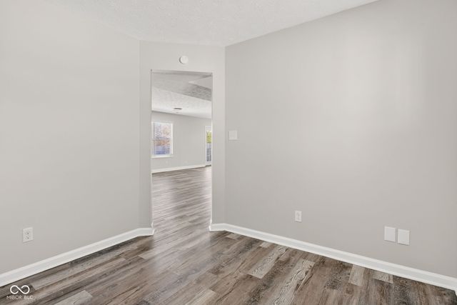 5201 Mesa Verde Drive, Indianapolis, IN 46237