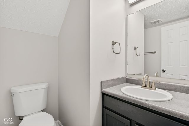 5201 Mesa Verde Drive, Indianapolis, IN 46237