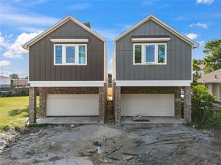 1504 Hussion St, Houston, TX 77003