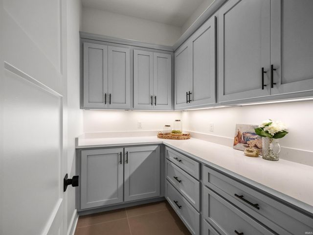 6077 Popp Road, Fort Wayne, IN 46845